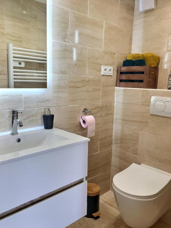 Bleu Lavande 1 - Appartement Cosy Ambiance Village Istres Buitenkant foto